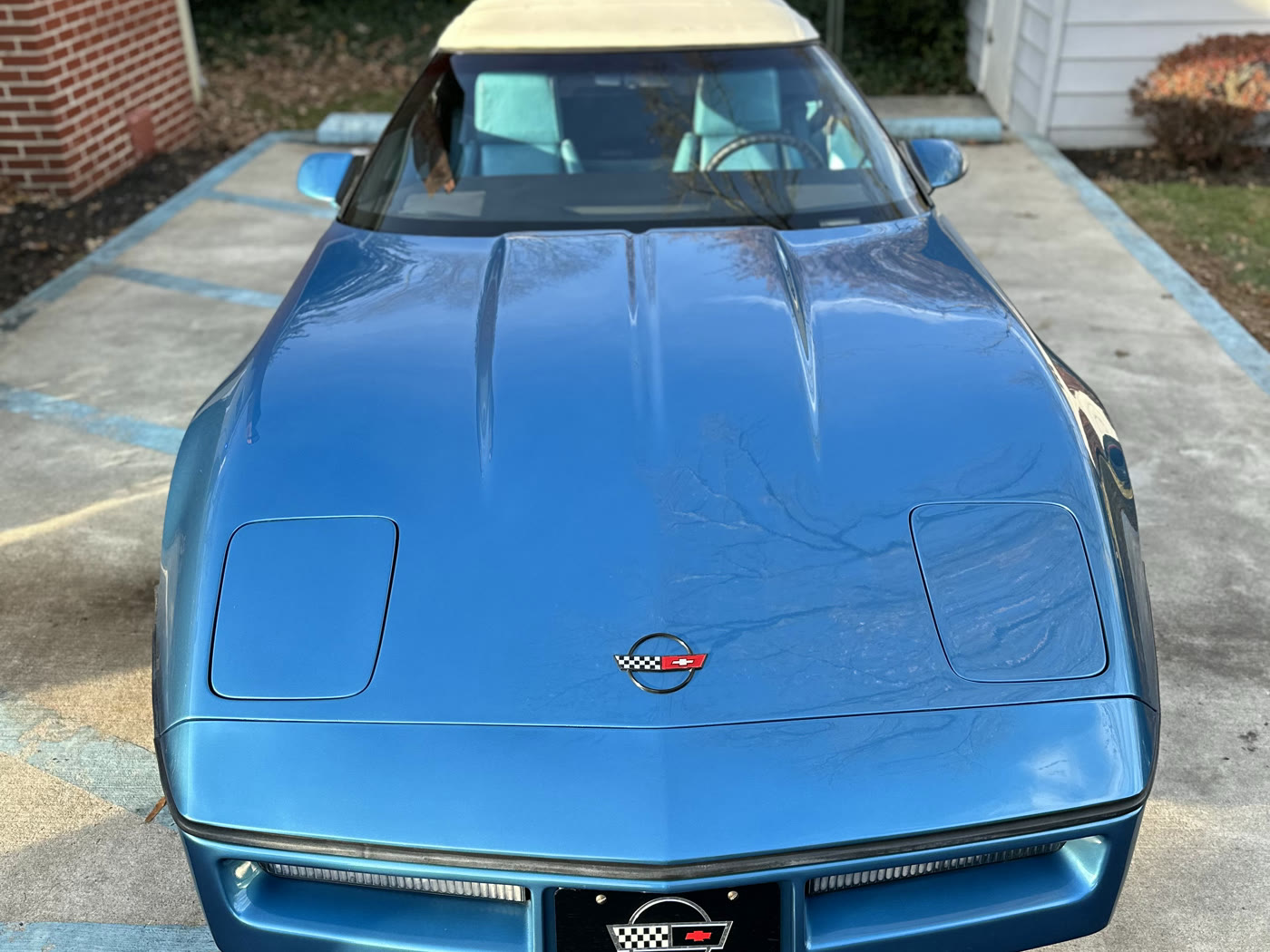 Classic Corvette — show finish