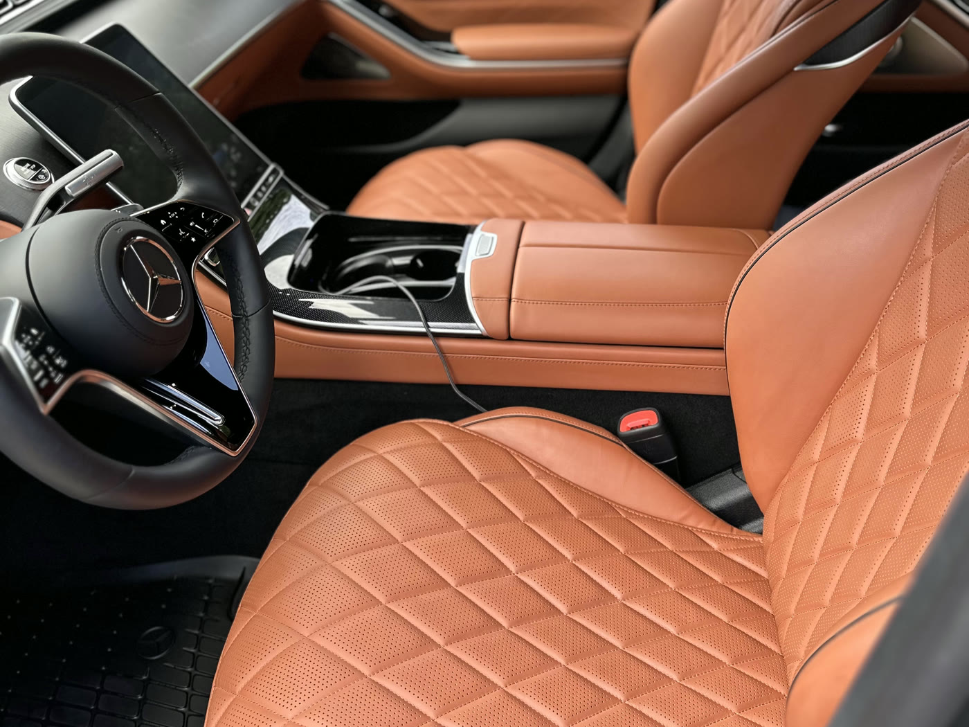 Mercedes S-Class — interior detail